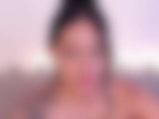 Live cam show with Isabella-Monroe - Twerk on Gym Cam Girls