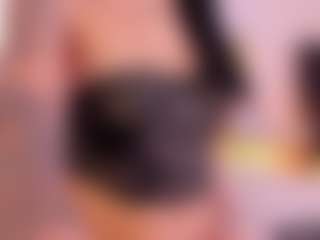 Live cam show with Isabella-Monroe - Orgasm on CamwithHer