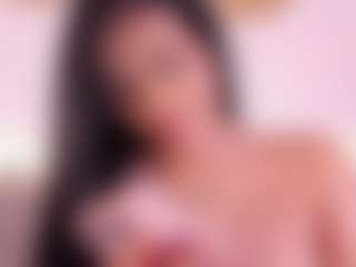 Isabella-Monroe's Live Sex Cam Show