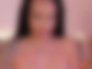 Live cam show with Isabella-Monroe - Tease on fapnchat