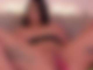 Isabella-Monroe's Live Sex Cam Show