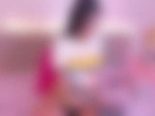 Live cam show with Isabella-Monroe - Granny on Hubzter Live