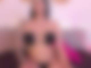 Isabella-Monroe's Live Sex Cam Show