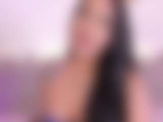 Isabella-Monroe's Live Sex Cam Show