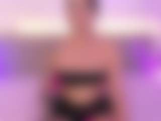 Live cam show with Isabella-Monroe - Big Tits on fapnchat
