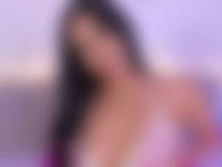 Isabella-Monroe's Live Sex Cam Show
