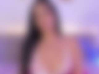 Isabella-Monroe's Live Sex Cam Show