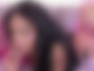 Isabella-Monroe's Live Sex Cam Show