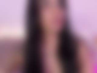 Isabella-Monroe's Live Sex Cam Show