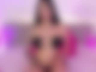 Isabella-Monroe's Live Sex Cam Show