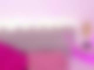 Isabella-Monroe's Live Sex Cam Show