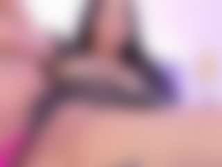 Isabella-Monroe's Live Sex Cam Show