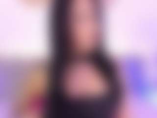 Isabella-Monroe's Live Sex Cam Show