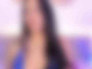 Isabella-Monroe's Live Sex Cam Show