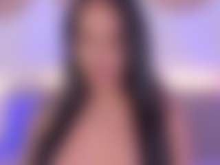 Isabella-Monroe's Live Sex Cam Show