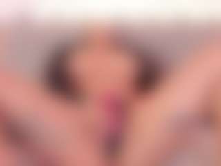 Isabella-Monroe's Live Sex Cam Show