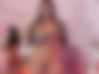 Isabella-Monroe's Live Sex Cam Show