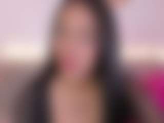 Live cam show with Isabella-Monroe - Fingering Latina on Milfs Live | colombia