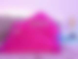Isabella-Monroe's Live Sex Cam Show