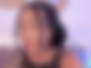 Isabella-Monroe's Live Sex Cam Show