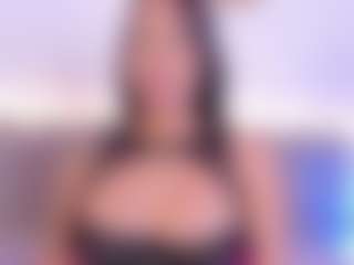 Isabella-Monroe's Live Sex Cam Show