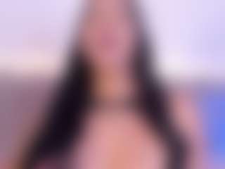 Isabella-Monroe's Live Sex Cam Show