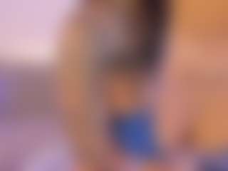 Isabella-Monroe's Live Sex Cam Show