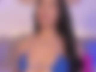 Isabella-Monroe's Live Sex Cam Show