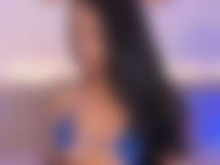Isabella-Monroe's Live Sex Cam Show