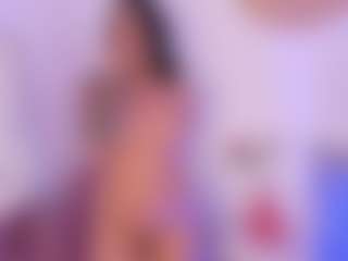 Isabella-Monroe's Live Sex Cam Show