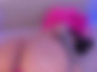 Isabella-Monroe's Live Sex Cam Show