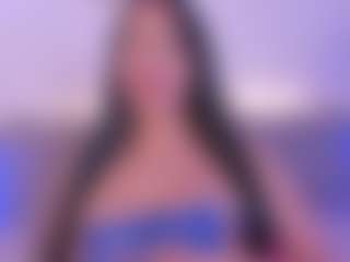 Isabella-Monroe's Live Sex Cam Show
