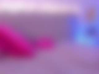 Live cam show with Isabella-Monroe - Orgasm on xDating