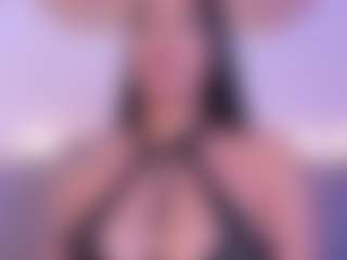 Isabella-Monroe's Live Sex Cam Show