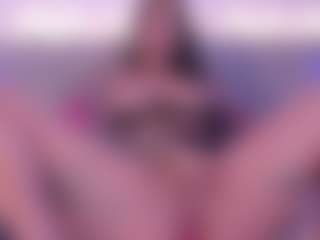 Isabella-Monroe's Live Sex Cam Show