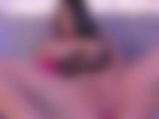 Isabella-Monroe's Live Sex Cam Show