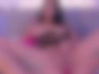 Isabella-Monroe's Live Sex Cam Show