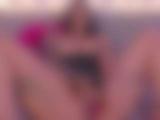 Isabella-Monroe's Live Sex Cam Show