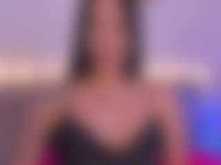 Isabella-Monroe's Live Sex Cam Show