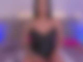 Isabella-Monroe's Live Sex Cam Show