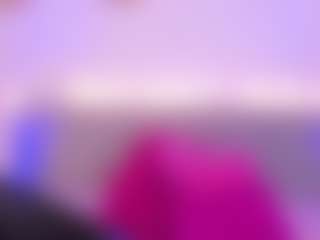 Live cam show with Isabella-Monroe - Ass Bouncing on Camsoda