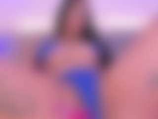 Isabella-Monroe's Live Sex Cam Show