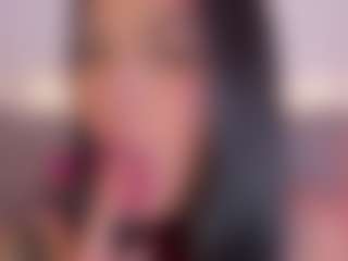 Isabella-Monroe's Live Sex Cam Show