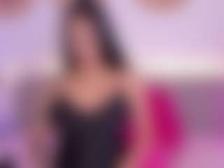 Isabella-Monroe's Live Sex Cam Show