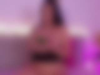 Isabella-Monroe's Live Sex Cam Show