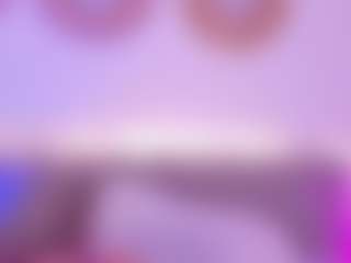 Isabella-Monroe's Live Sex Cam Show