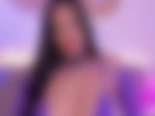 Isabella-Monroe's Live Sex Cam Show