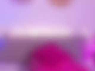 Isabella-Monroe's Live Sex Cam Show