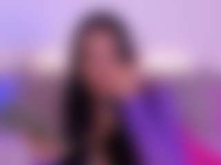 Isabella-Monroe's Live Sex Cam Show