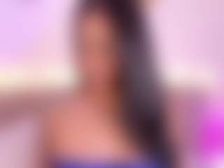 Isabella-Monroe's Live Sex Cam Show